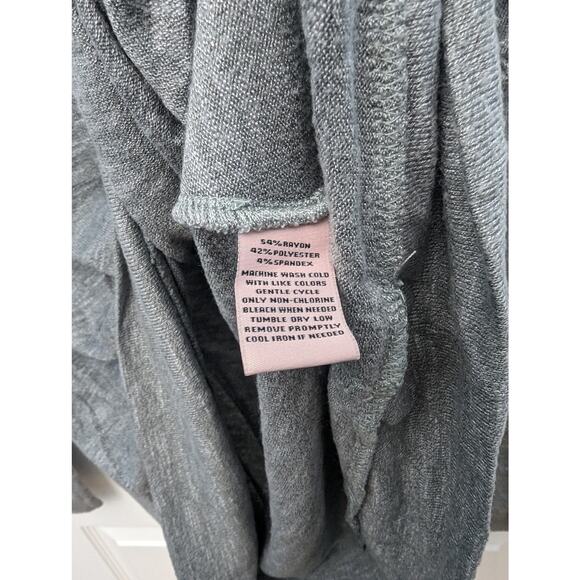 Juicy Couture Size XL Sweater Twisted Front Gray - Picture 4 of 5